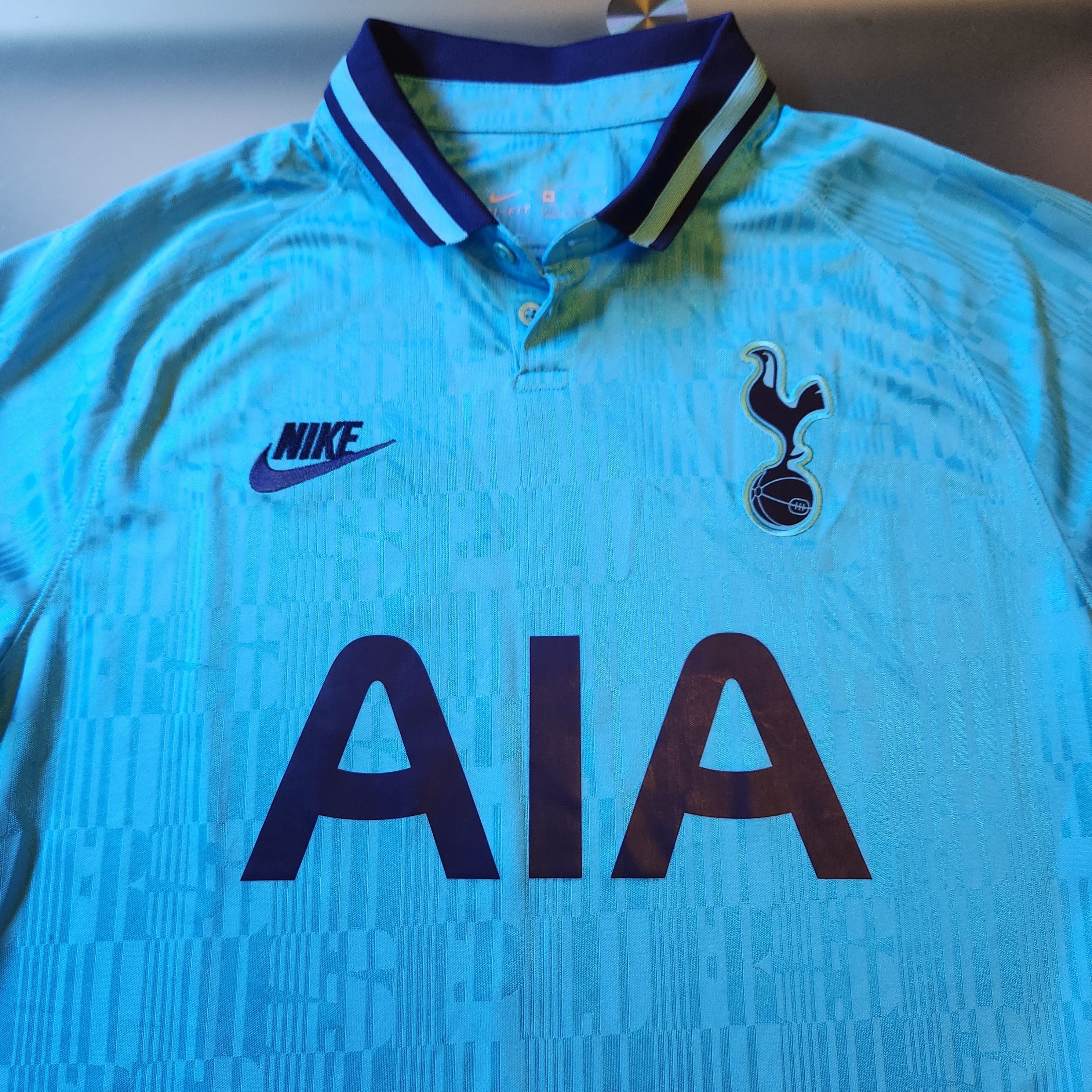 Nike Authentic Tottenham Hotspur Spurs KANE 2019-2020 3rd Jersey Size US M / EU 48-50 / 2 - 8 Thumbnail