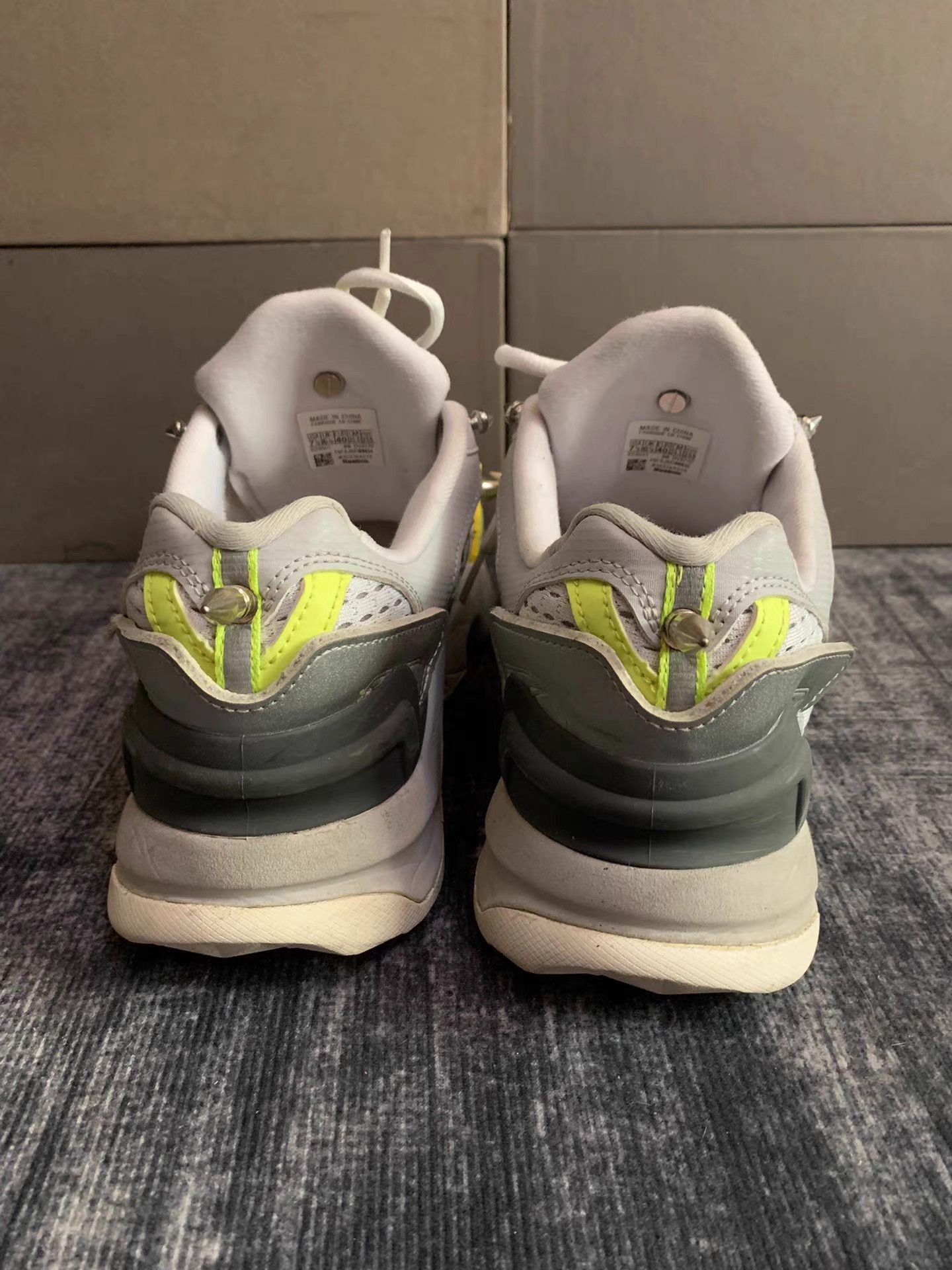 Vetements Vetements x Reebok Runway Studded Sneakers Size US 7 / EU 40 - 3 Thumbnail
