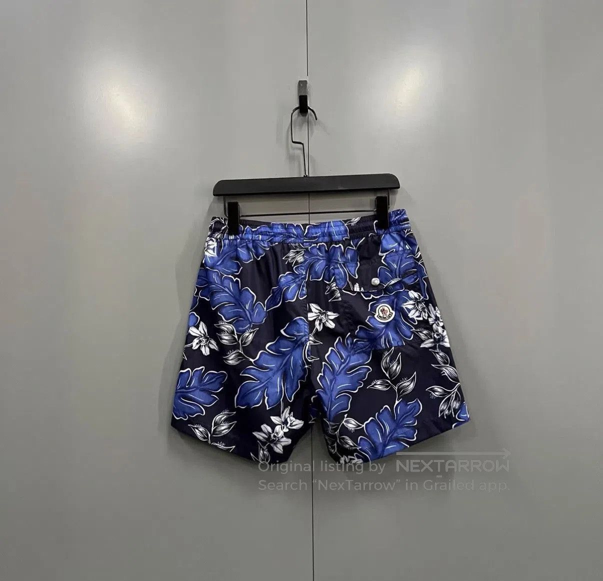 Moncler Blue Floral Print Drawstring Shorts Size 32. Size US 32 / EU 48 - 2 Thumbnail