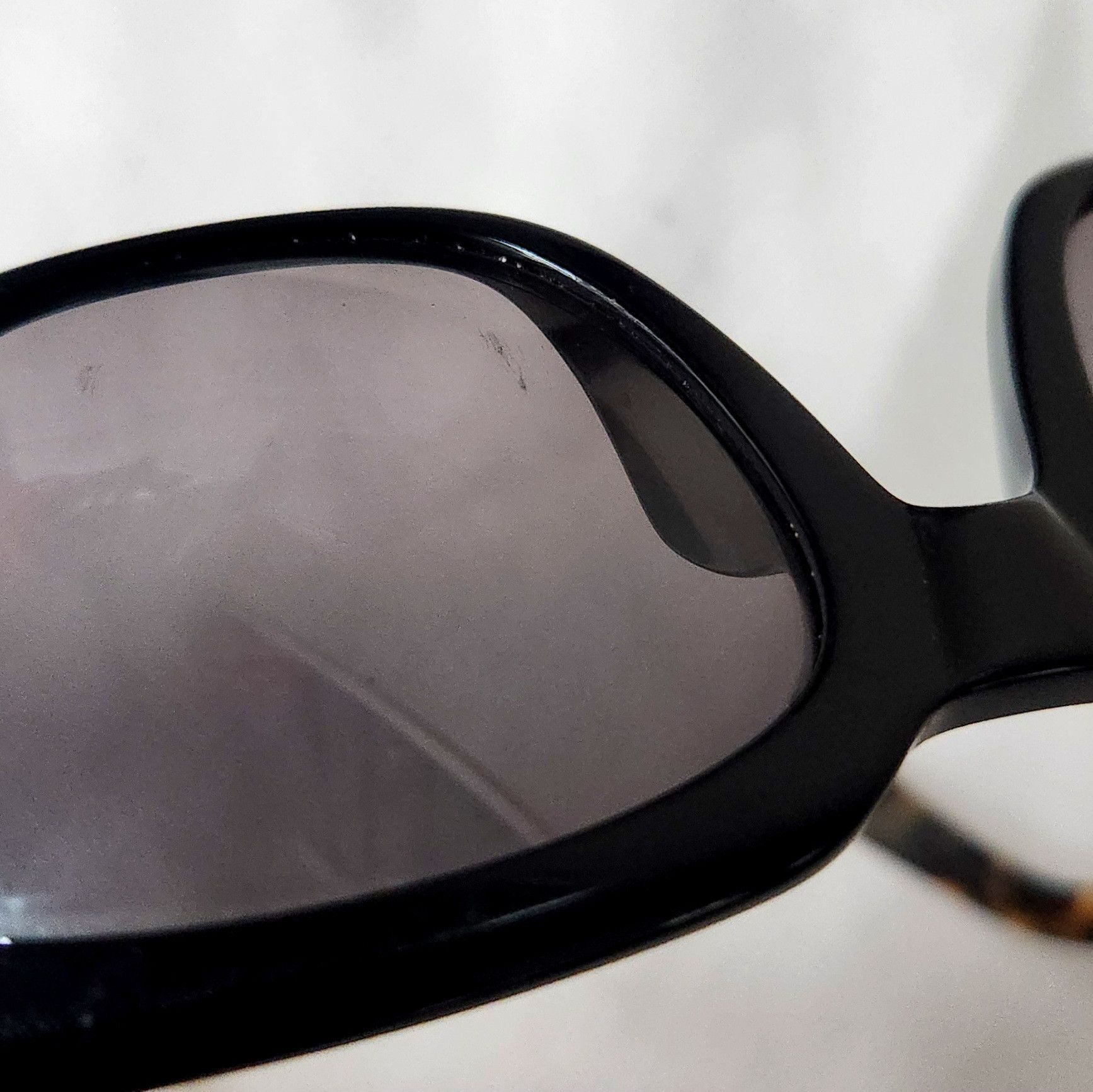Maui Jim Maui Jim Heliconia MJ 739-02B Square Black Sunglasses Size ONE SIZE - 12 Thumbnail