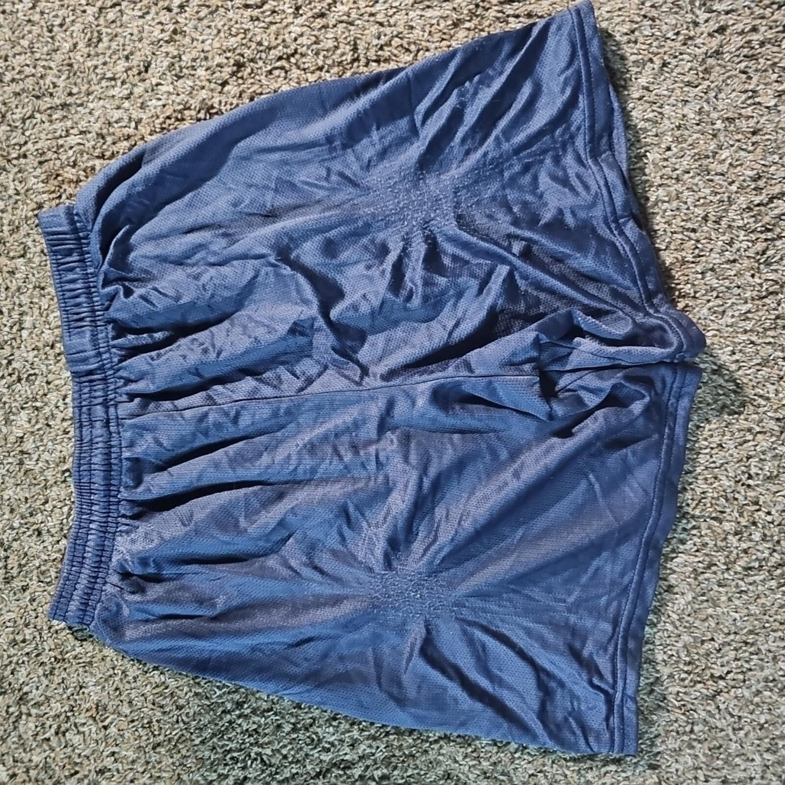 Old Navy Navy Mesh Bootcamp Shorts Size US 34 / EU 50 - 5 Thumbnail