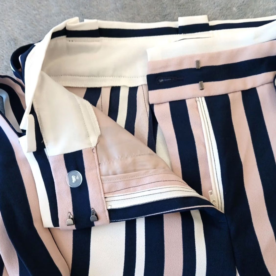 Express Express Ankle Pants Womens Size 2 Belted Pockets Striped Blue Pink 26x28 Straight Pant Size 26" / US 2 / IT 38 - 4 Thumbnail