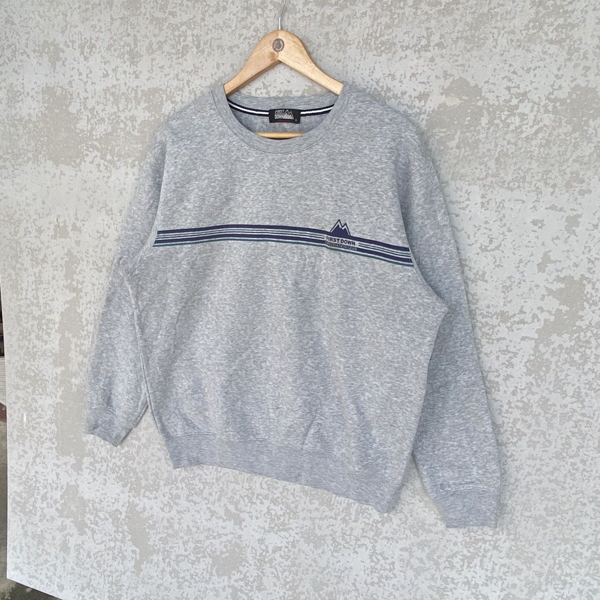 Other Vintage First Down Embroidered Crewneck Sweatshirt Gray Size US L / EU 52-54 / 3 - 2 Thumbnail
