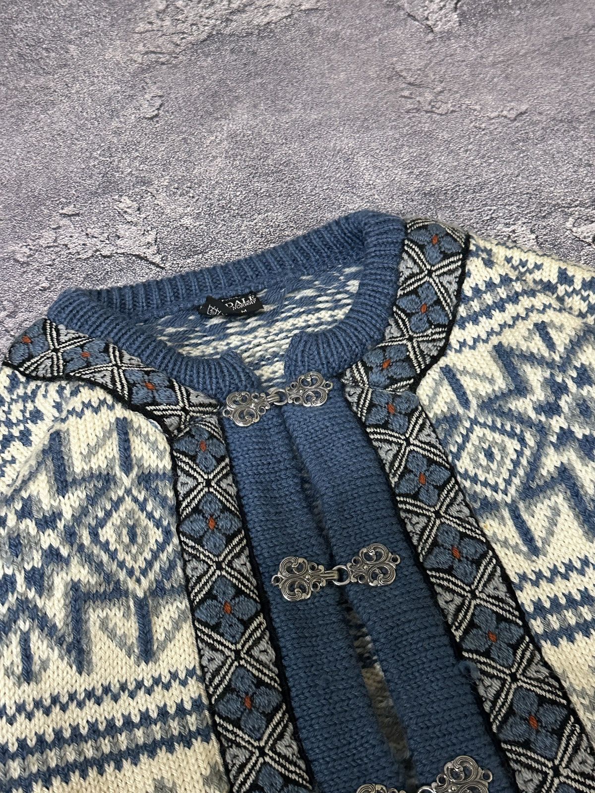 Dale Of Norway DALE of NORWAY Clasp Cardigan Sweater Nordic Snowflake M Sz Size US M / EU 48-50 / 2 - 4 Thumbnail