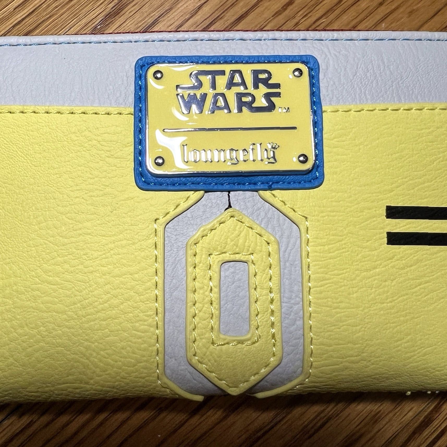 Vintage NWOT Loungefly Disney Star Wars Droids Boba Fett Zip Around Wallet Size ONE SIZE - 2 Thumbnail