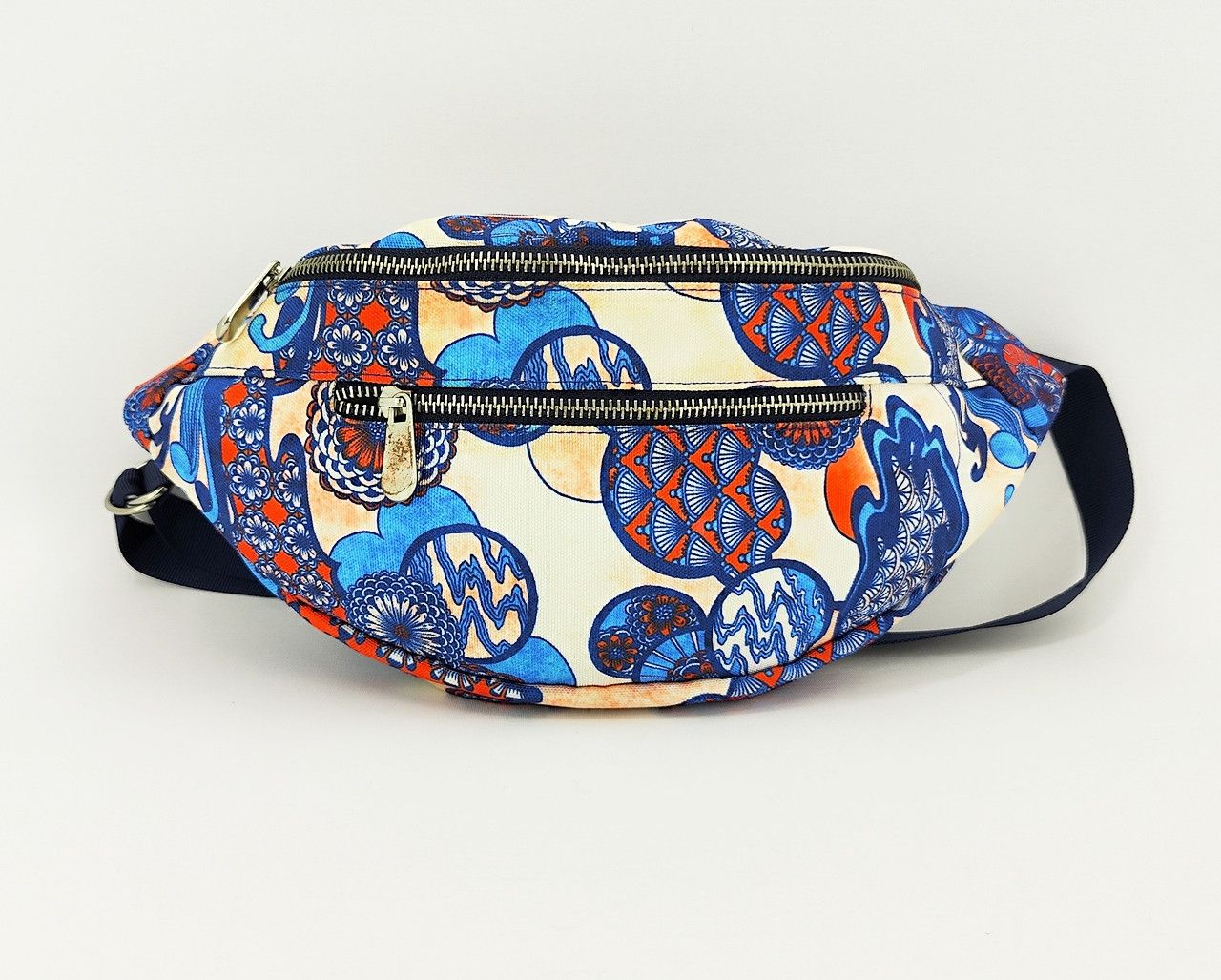 Other MONKI chest waist bag with Japanese theme graphic Size ONE SIZE - 1 Thumbnail