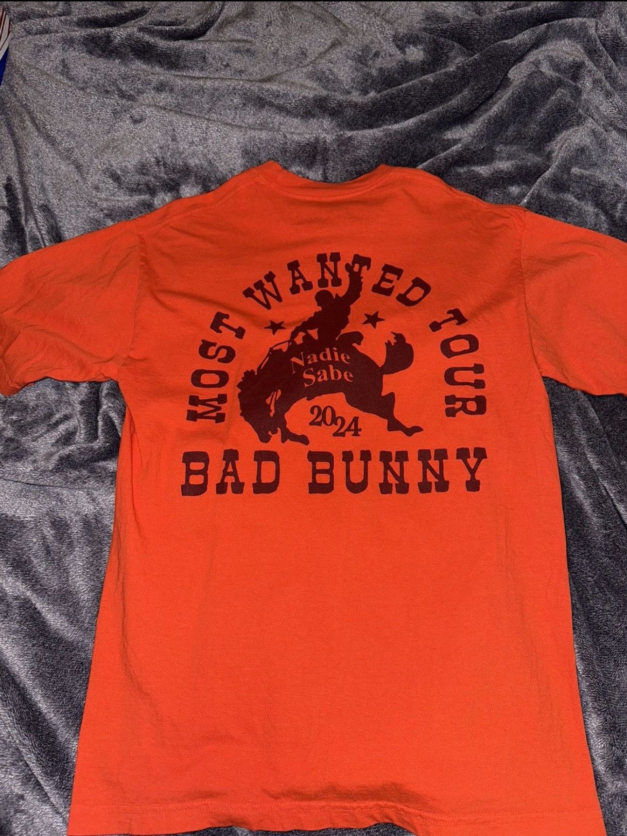 Band Tees Bad Bunny Nadie Sabe 2024 Tour Merch Size US M / EU 48-50 / 2 - 2 Thumbnail