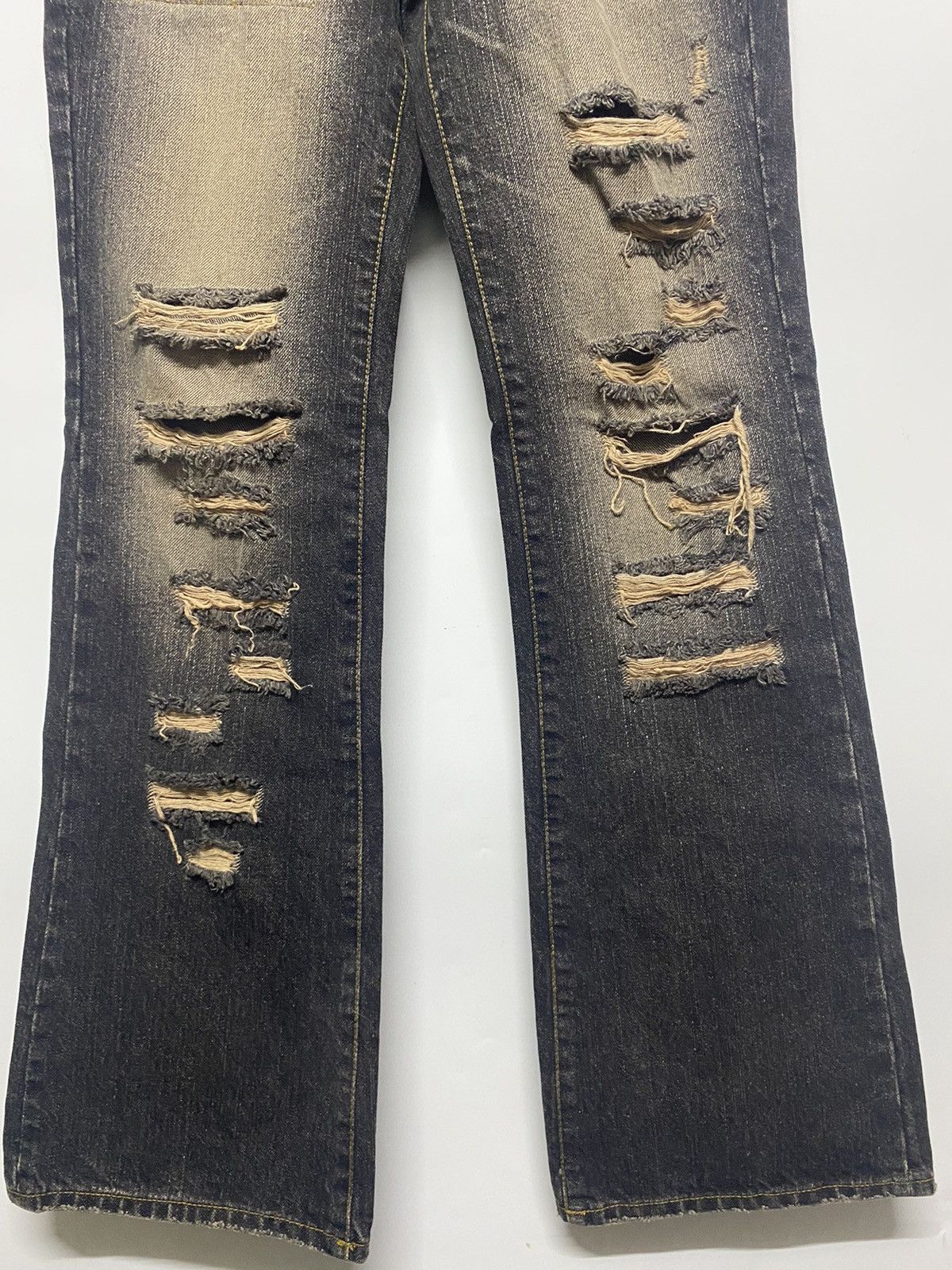 Designer × Japanese Brand FUGA DISTRESSED JEANS FLARED BOOTCUT DENIM PANT Size 30" / US 8 / IT 44 - 4 Thumbnail