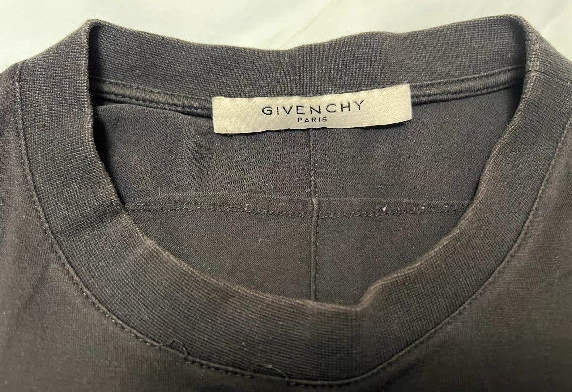 Givenchy Givenchy Solid Color Character Pattern Print Round-neck Lo Size US XS / EU 42 / 0 - 3 Thumbnail