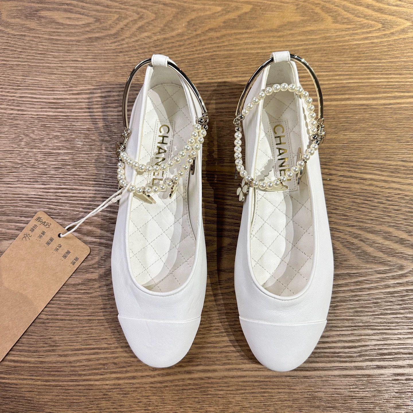 Chanel Chanel may883 Pearl Logo Pendant Pumps 36C Size US 5.5 / IT 35.5 - 2 Thumbnail
