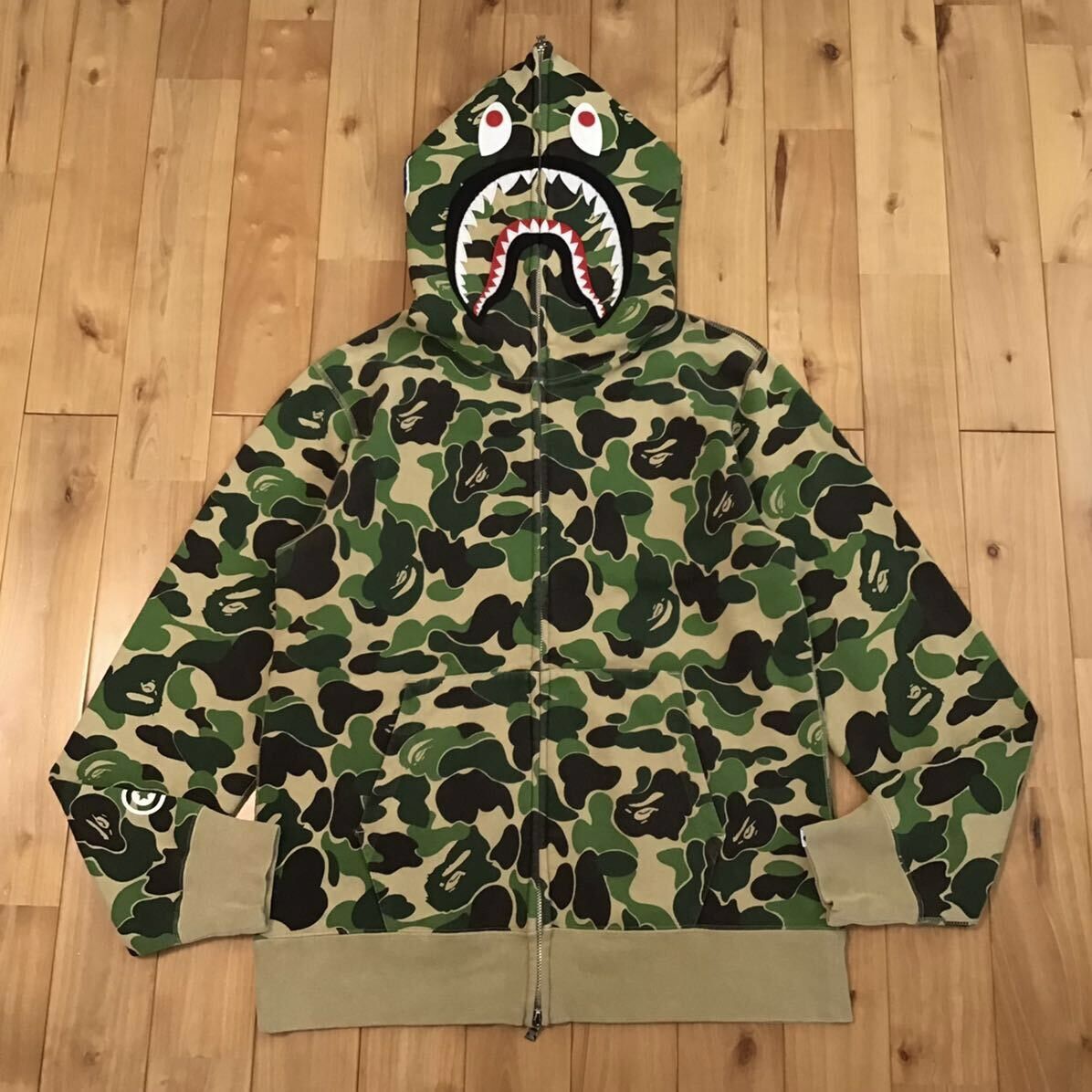 Bape BAPE ABC camo green shark full zip hoodie a bathing ape Size US L / EU 52-54 / 3 - 1 Thumbnail