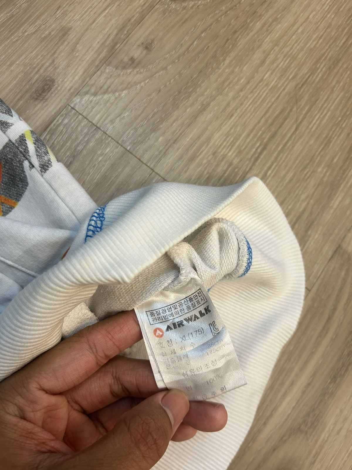 Beauty Beast VINTAGE Airwalk All-Over Print (AOP) Full-Zip Hoodie Size US L / EU 52-54 / 3 - 13 Thumbnail