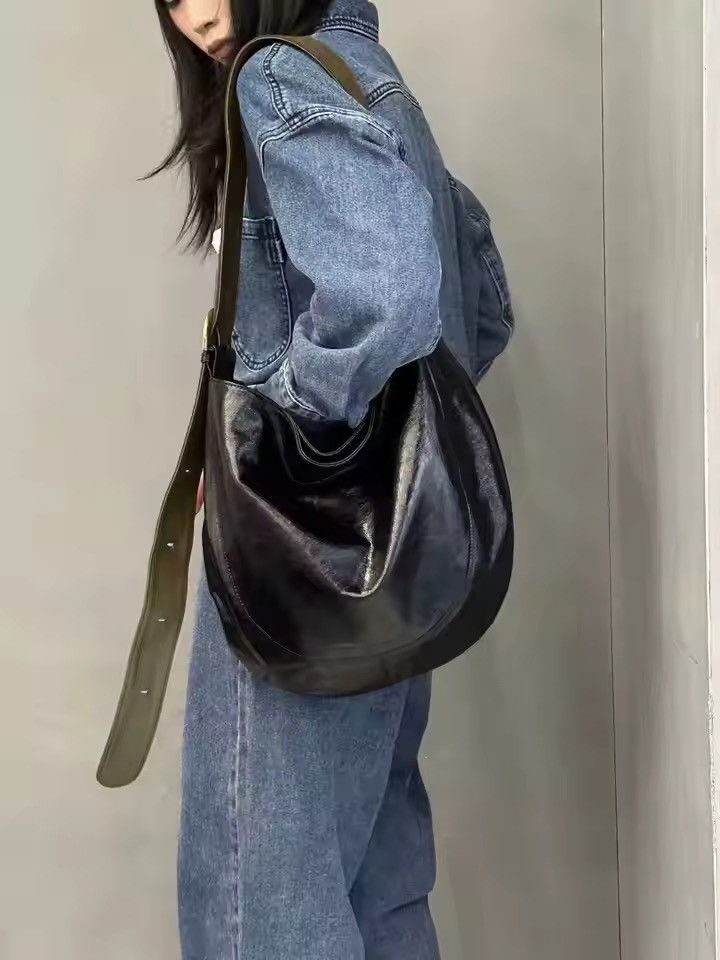 Japanese Brand Adjustable Shoulder Strap Crossbody Bag Size ONE SIZE - 1 Thumbnail