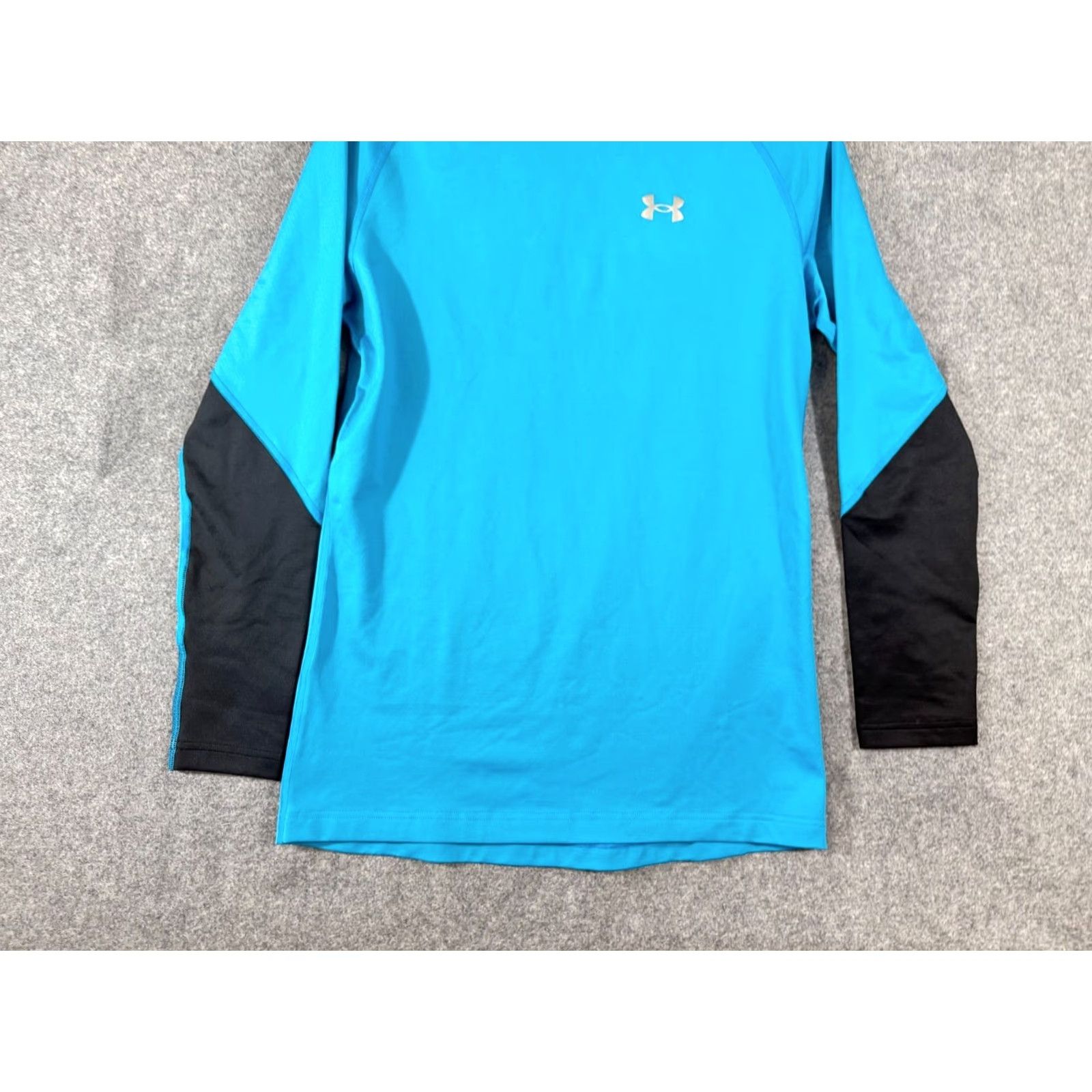 Under Armour Under Armour Hooded Shirt Womens M Blue Stretch ColdGear Fitted Long Sleeve NWOT Size M / US 6-8 / IT 42-44 - 4 Thumbnail