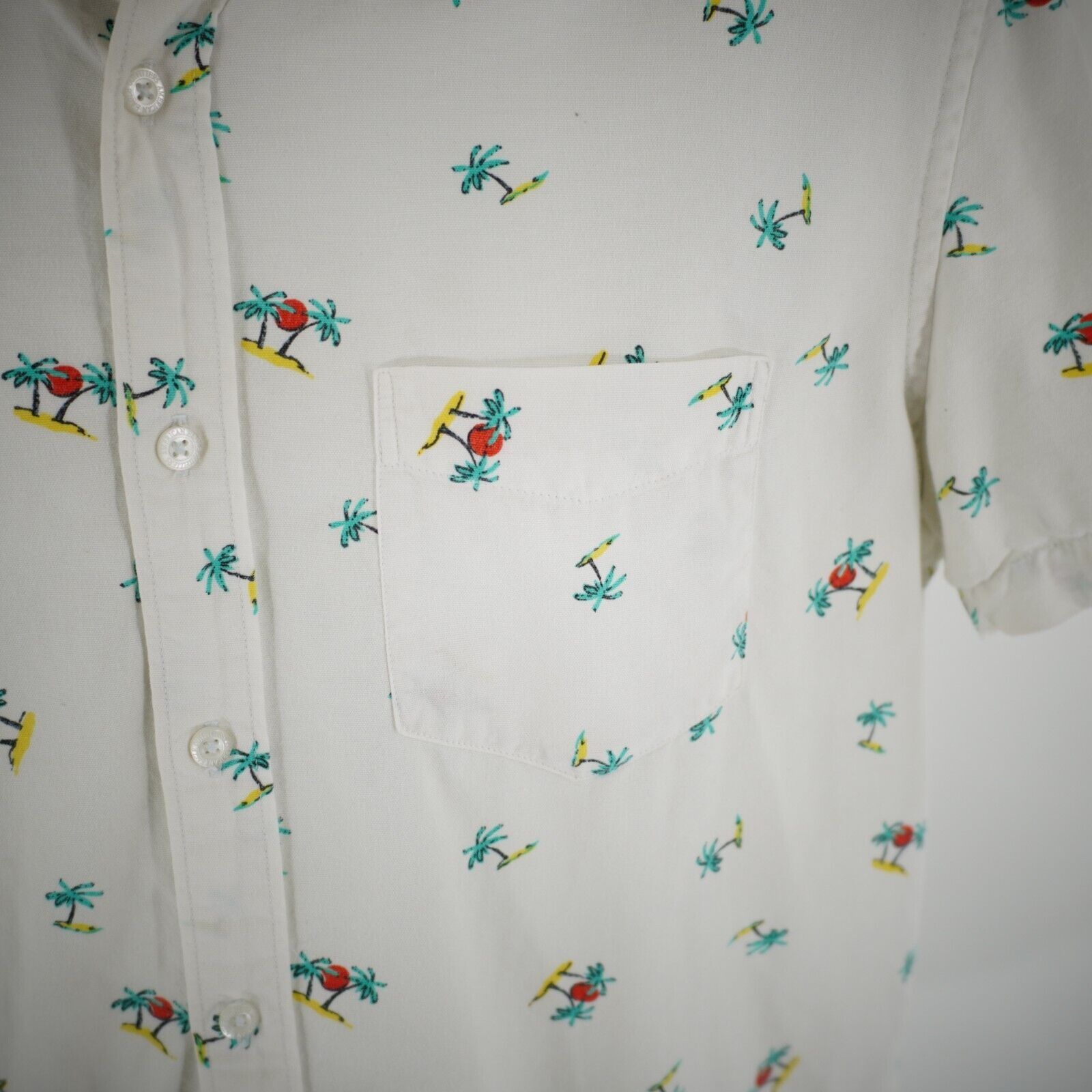 American Eagle Outfitters American Eagle Cream Palm Tree Seriously Soft Medium Short S Size US M / EU 48-50 / 2 - 2 Thumbnail