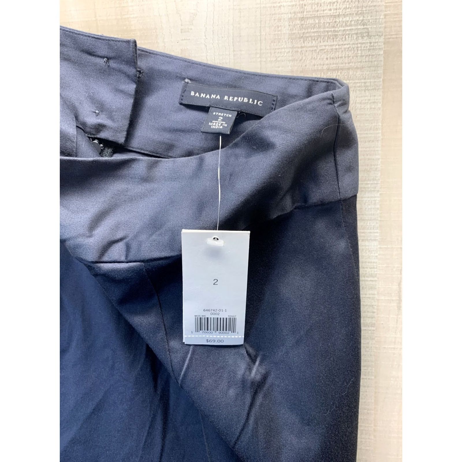 Banana Republic Banana Republic Skirt Navy Stretch Pencil NWT Women’s SZ 2 Knee Length Workwear Casual Formal - Mens No, Womens, etc. Size 26" / US 2 / IT 38 - 5 Thumbnail