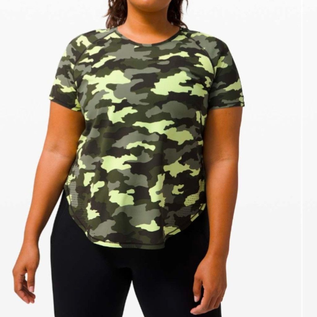 Lululemon Lululemon UVP Run Short SleeveHeritage 365 Camo size 12/14? Size XL / US 12-14 / IT 48-50 - 2 Thumbnail