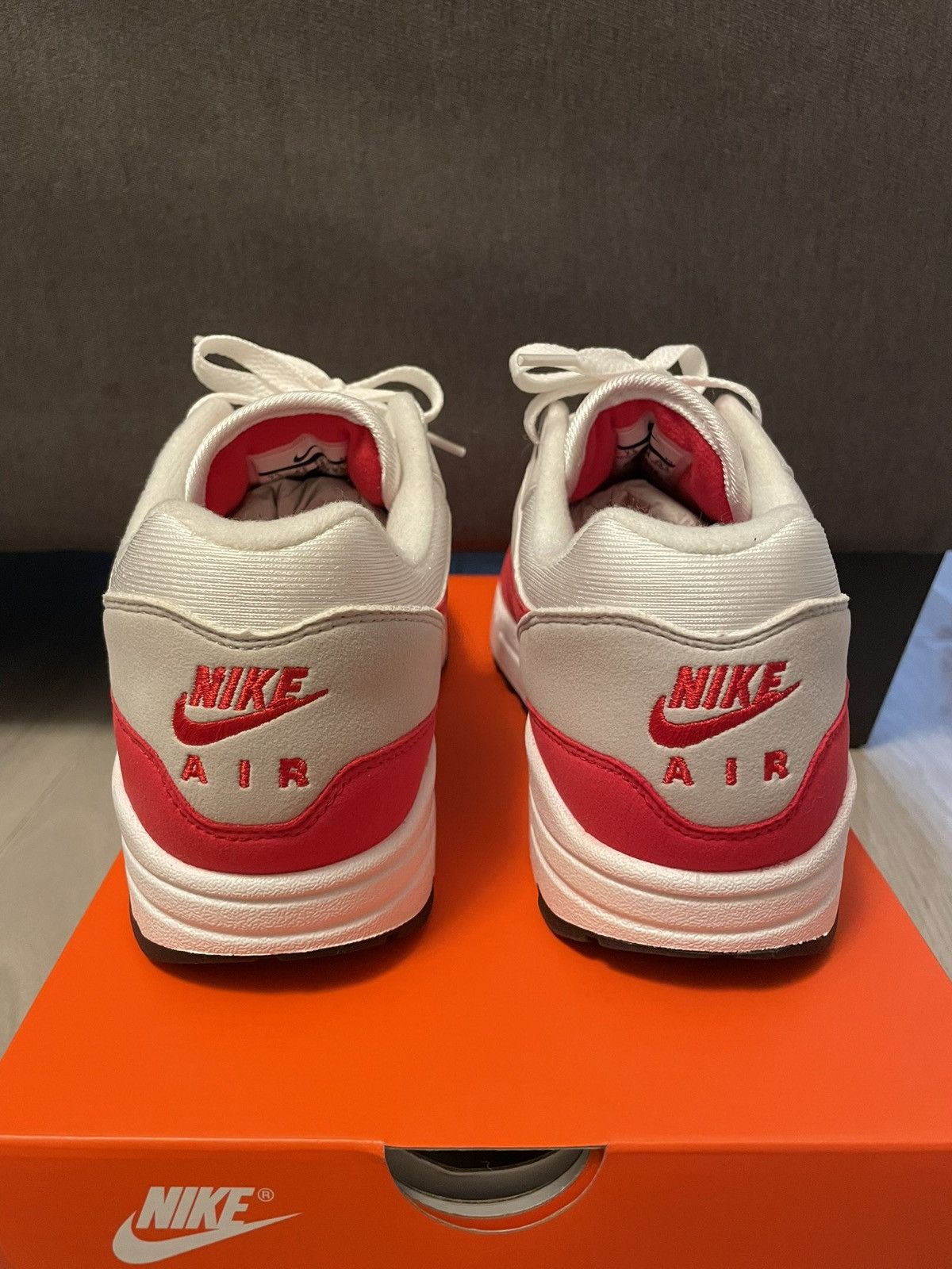Nike Nike Air Max 1 Anniversary Red (2017) Size US 7.5 / EU 40-41 - 3 Thumbnail