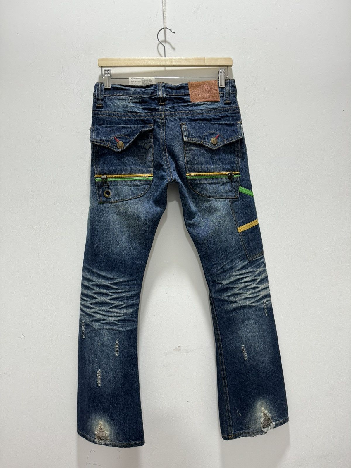 Japanese Brand JAPANESE DESIGN RIPPED WHISKERS FLARED LEG DISTRESSED JEANS Size US 29 - 11 Thumbnail