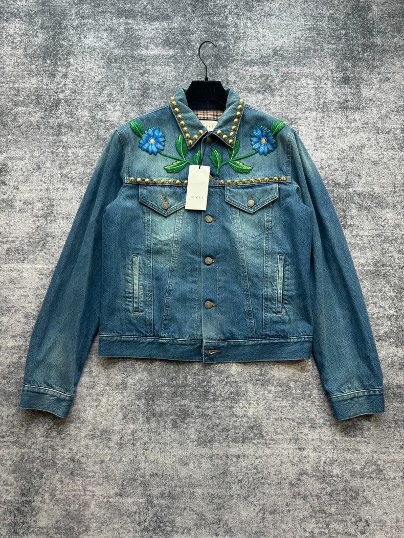 Gucci gucci embroidered denim jacket with studs Size US L / EU 52-54 / 3 - 7 Thumbnail