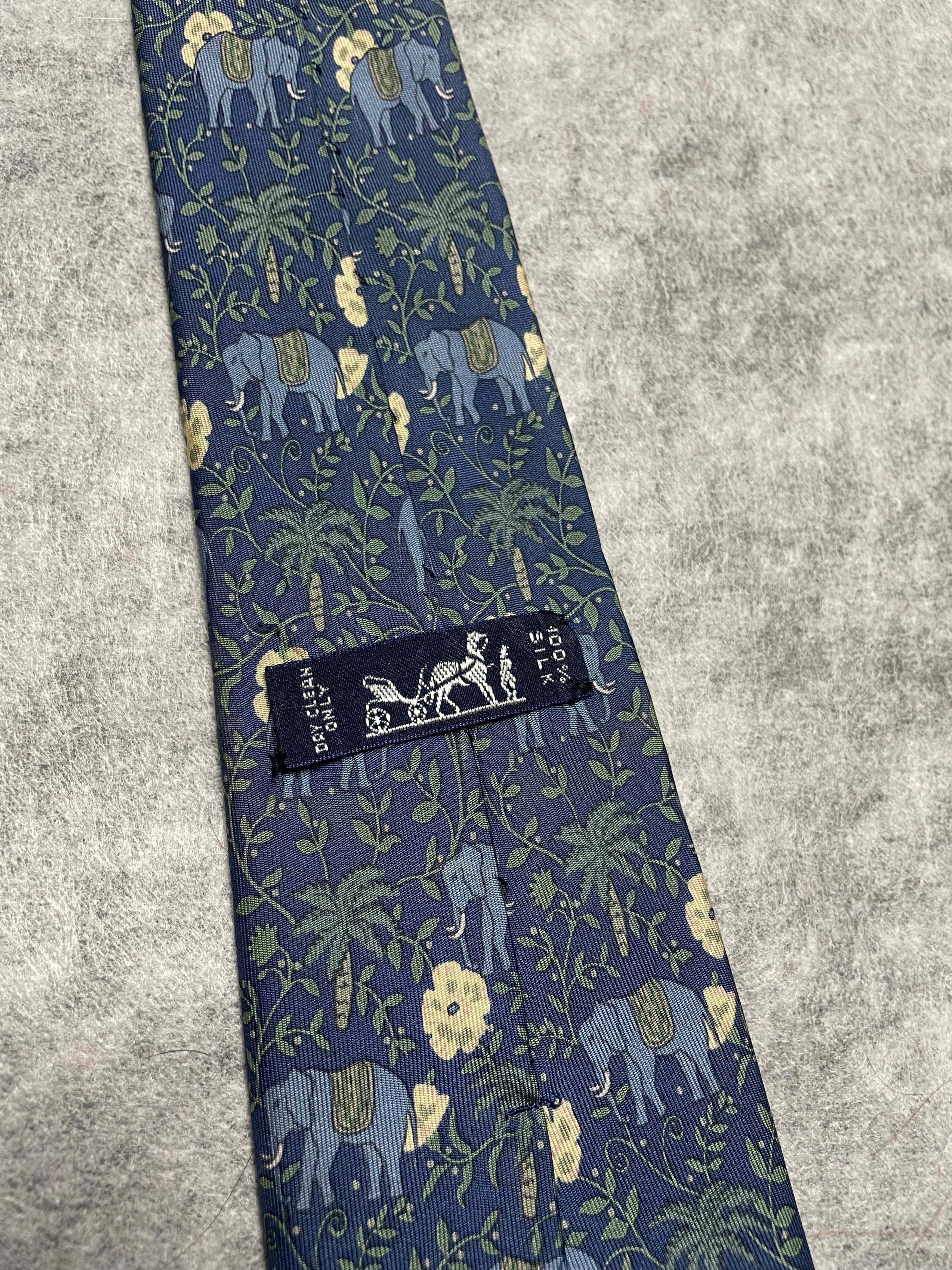 Hermes HERMES Paris 7183 UA Mustard Elephant Palm Floral Silk Tie Size ONE SIZE - 7 Thumbnail