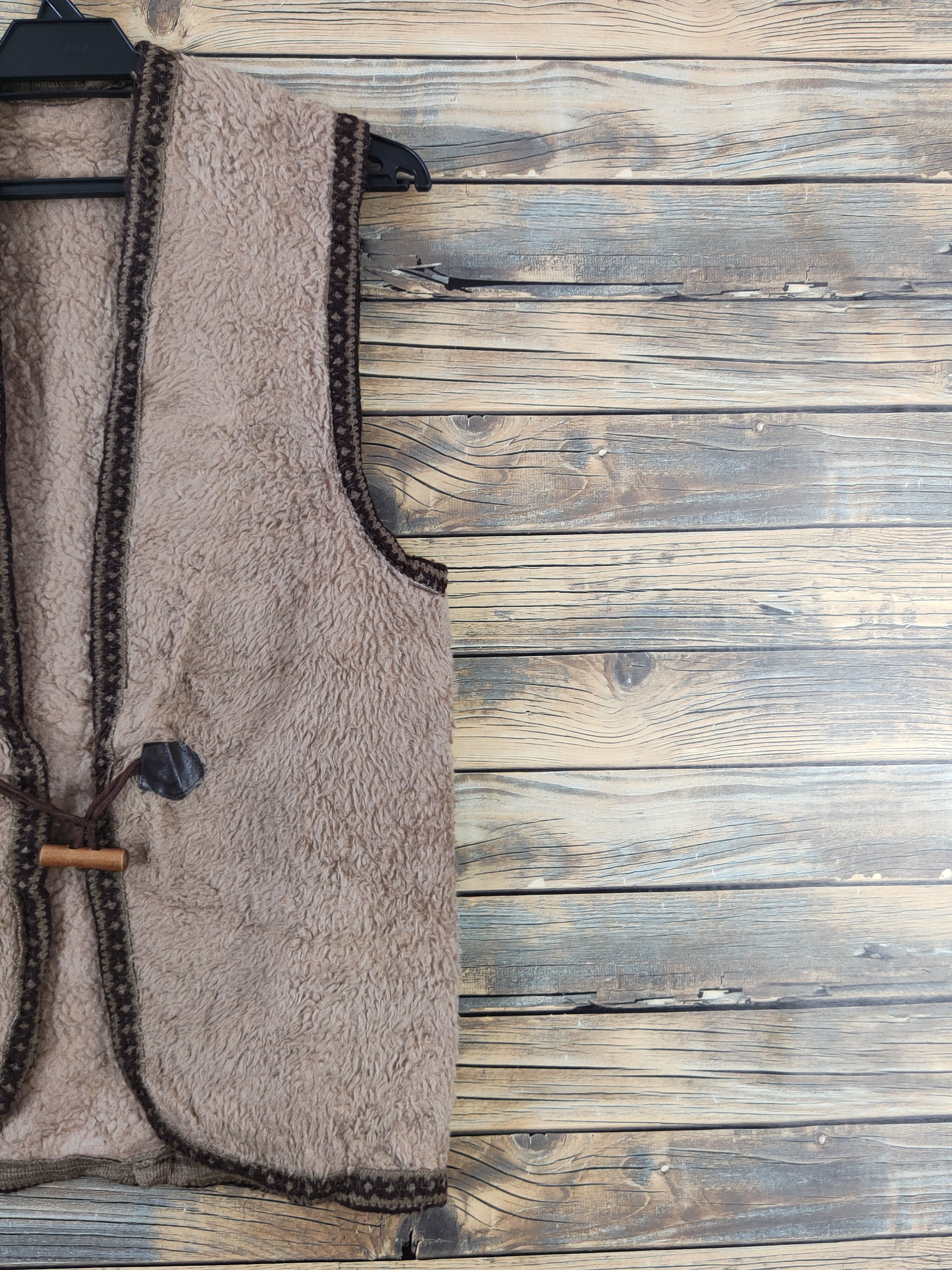 Japanese Brand × Vintage Vintage Japanese Brand Brown Fur Faux Toggle Vests Size S / US 4 / IT 40 - 5 Thumbnail