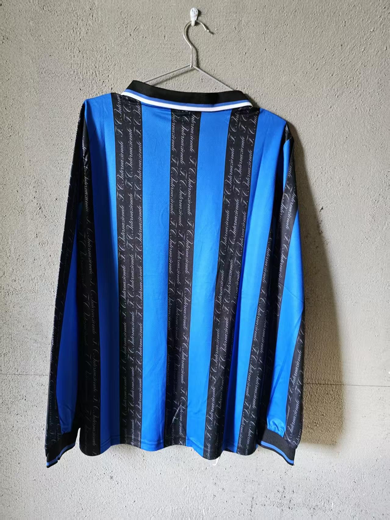 Other 1997 1998 Inter Milan Jersey Size US L / EU 52-54 / 3 - 4 Thumbnail