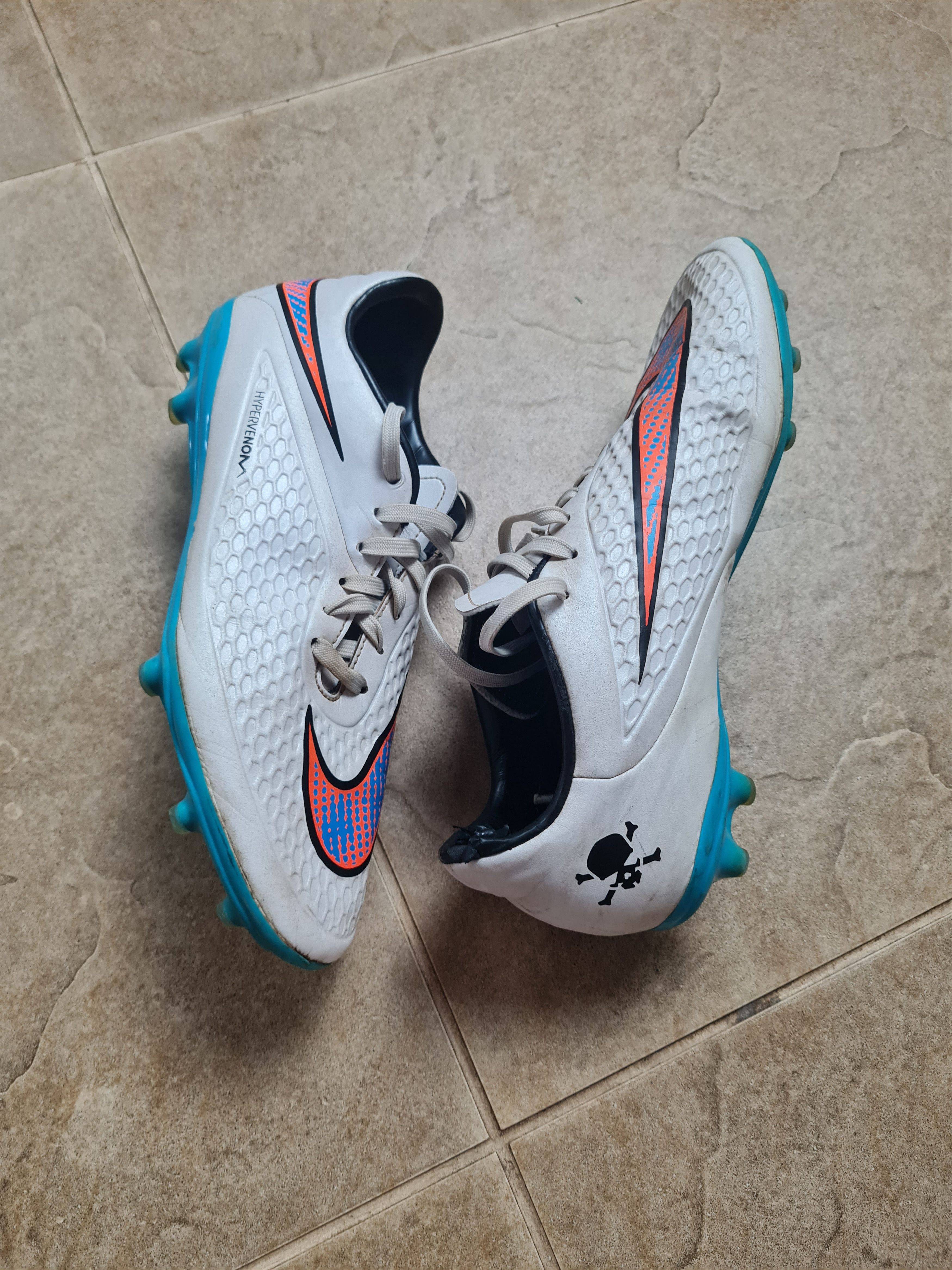 Nike Soccer cleats football boots 2014 Nike Hypervenom Phelon FG Size US 7 / EU 40 - 3 Thumbnail