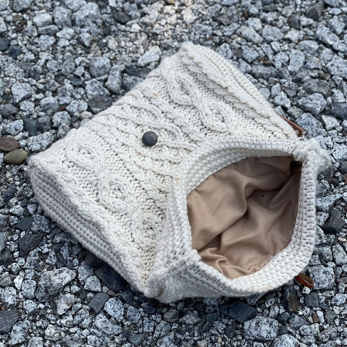 Handmade × Native Handmade Crochet Native Embroidery Clutch Size ONE SIZE - 3 Thumbnail
