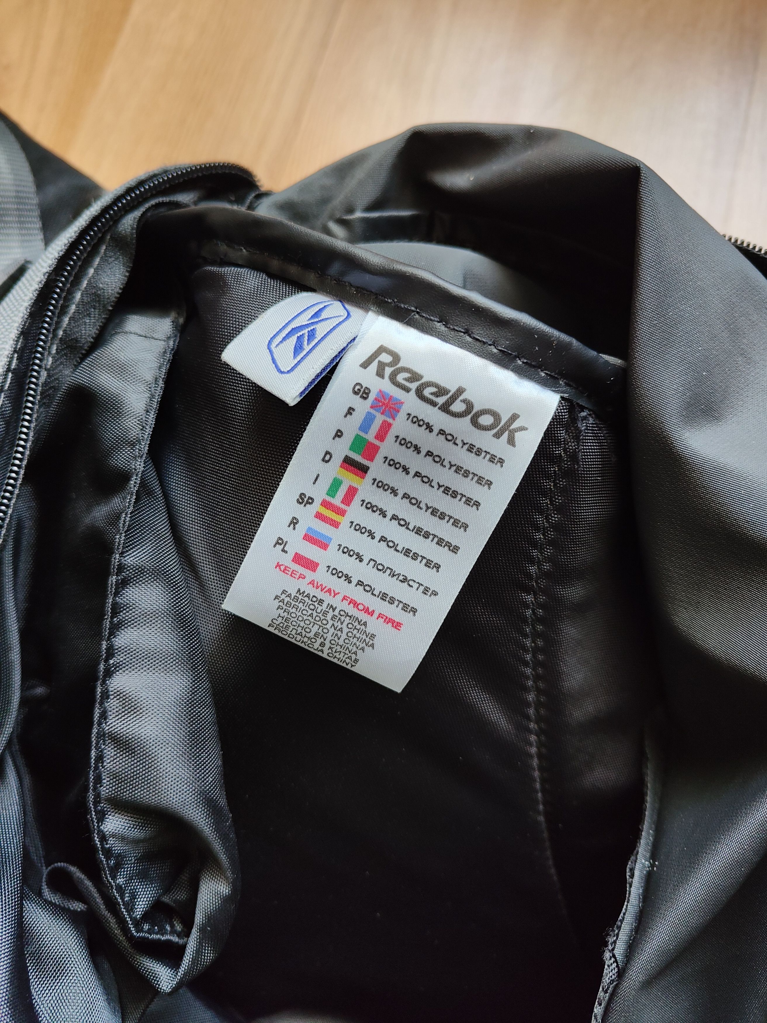 Reebok Vintage Reebok Sling Bag Reebok Backpack Size ONE SIZE - 5 Thumbnail