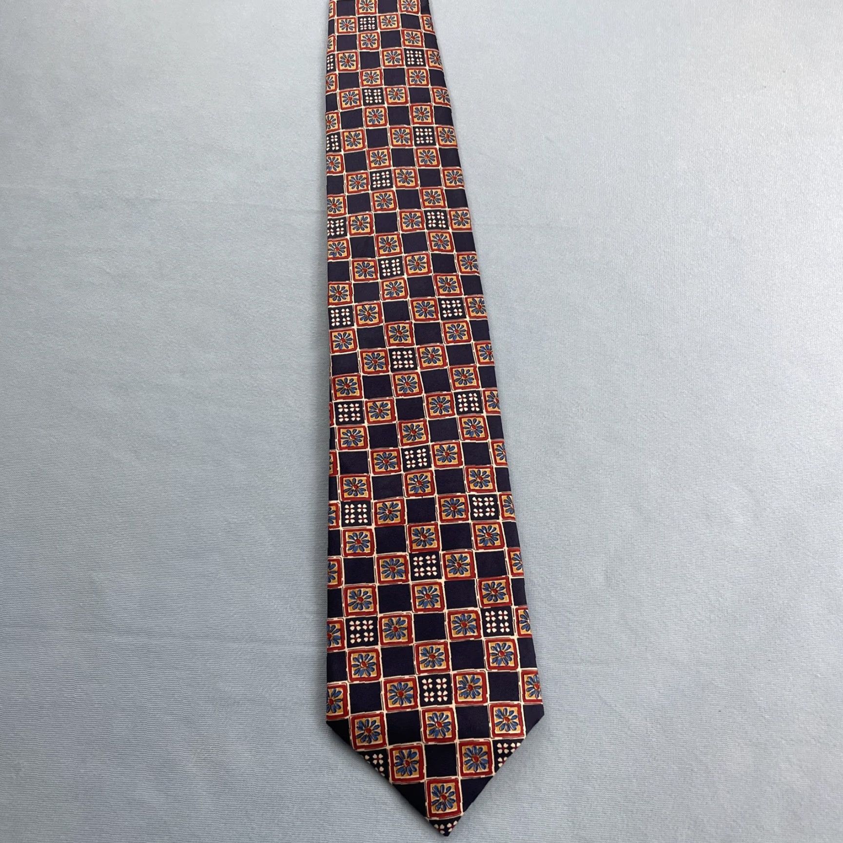 Vintage VINTAGE Frederick Theak Silk Tie England Navy Red Orange Macclesfield Neat Floral 3.7x57 Micro Print Foulard Business Wedding Church Neck Tie Mens Size ONE SIZE - 6 Thumbnail