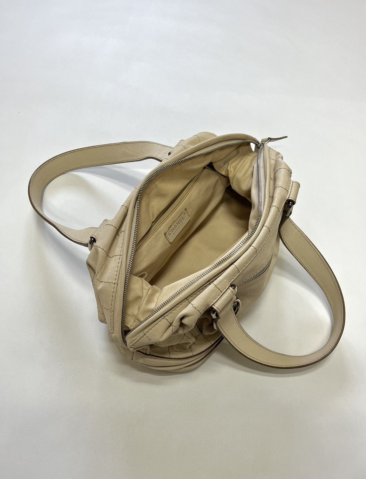 Chanel CHANEL WILD STITCH BOWLING BAG Size ONE SIZE - 7 Thumbnail