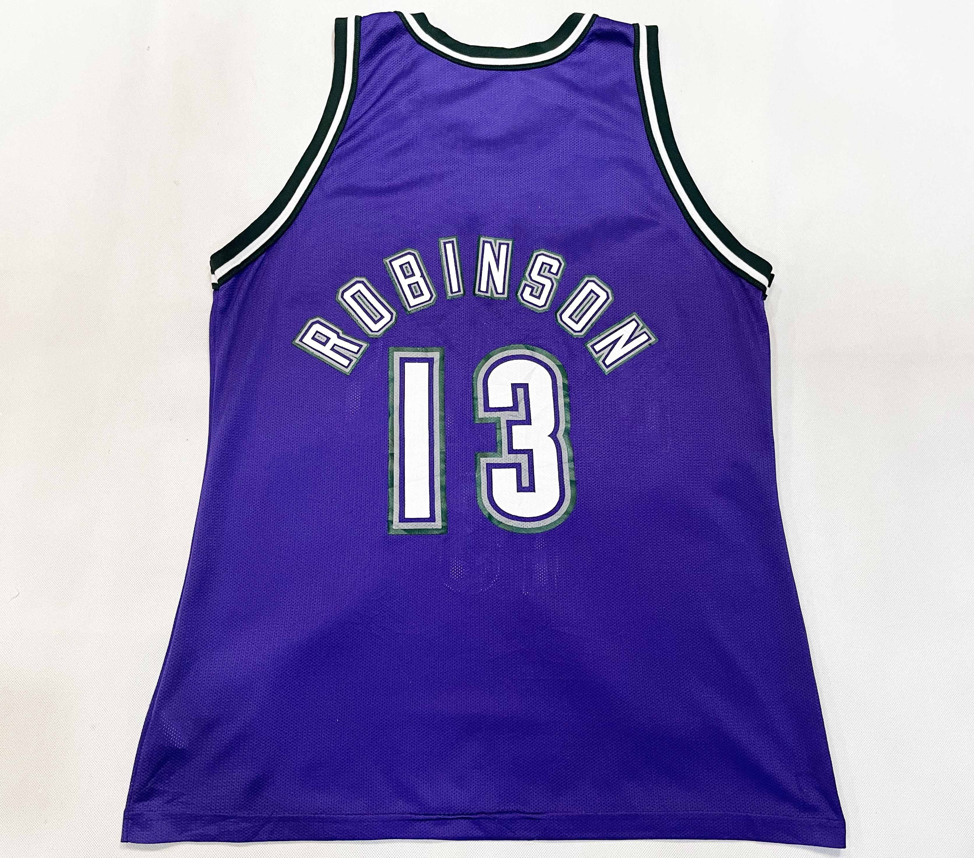 Champion × NBA × Vintage Vintage Champion NBA Milwaukee Bucks ROBINSON #13 Jersey Size US M / EU 48-50 / 2 - 5 Thumbnail