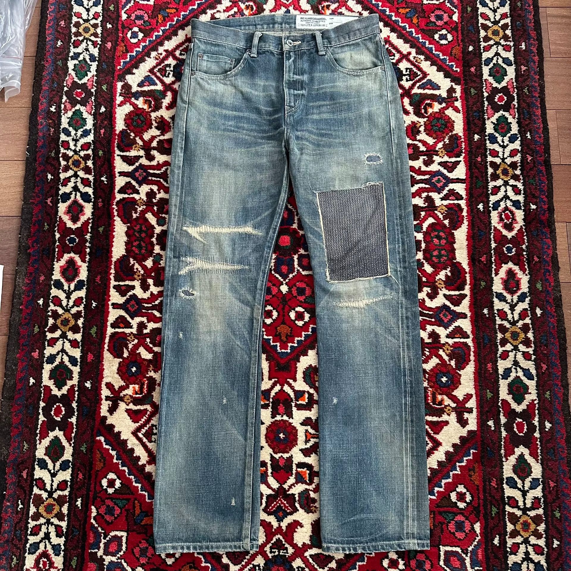 Neighborhood distressed blue jeans with unique detailing Size US 31 - 1 Thumbnail