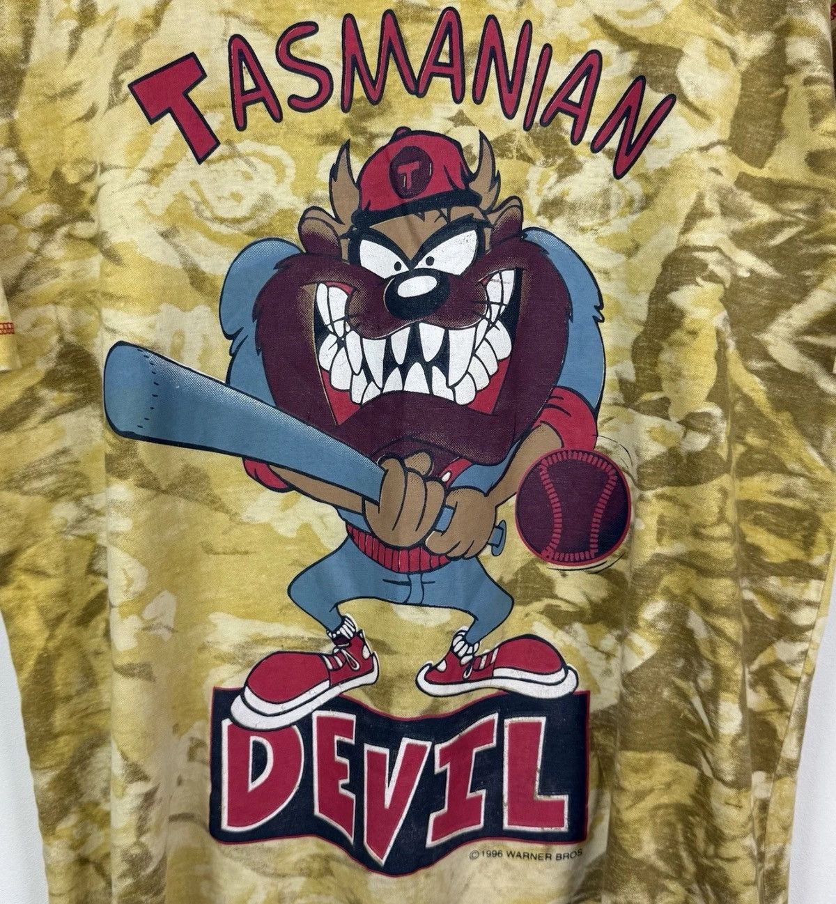 Warner Bros Vintage 1996 Tasmanian Devil Baseball Battle T-Shirt Men S-M Size US S / EU 44-46 / 1 - 5 Thumbnail