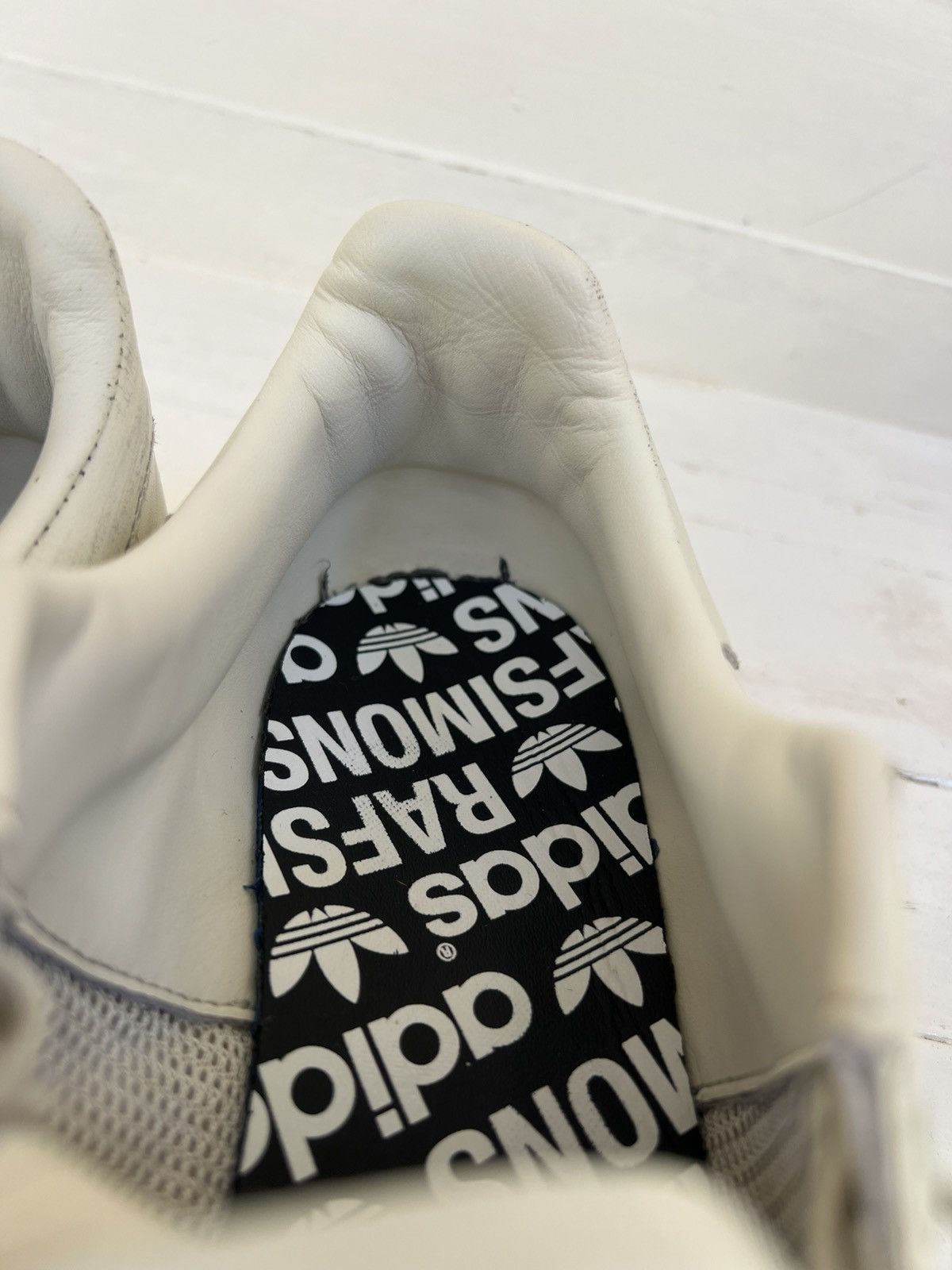 Adidas × Raf Simons Adidas x Raf Simons Stan Smith OG Pure White Size US 10 / EU 43 - 20 Thumbnail