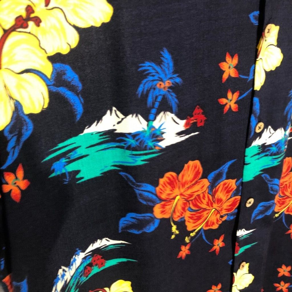 Cherokee Cherokee Wakiki vintage Hawaiian shirt tropical floral XL Size US XL / EU 56 / 4 - 6 Thumbnail