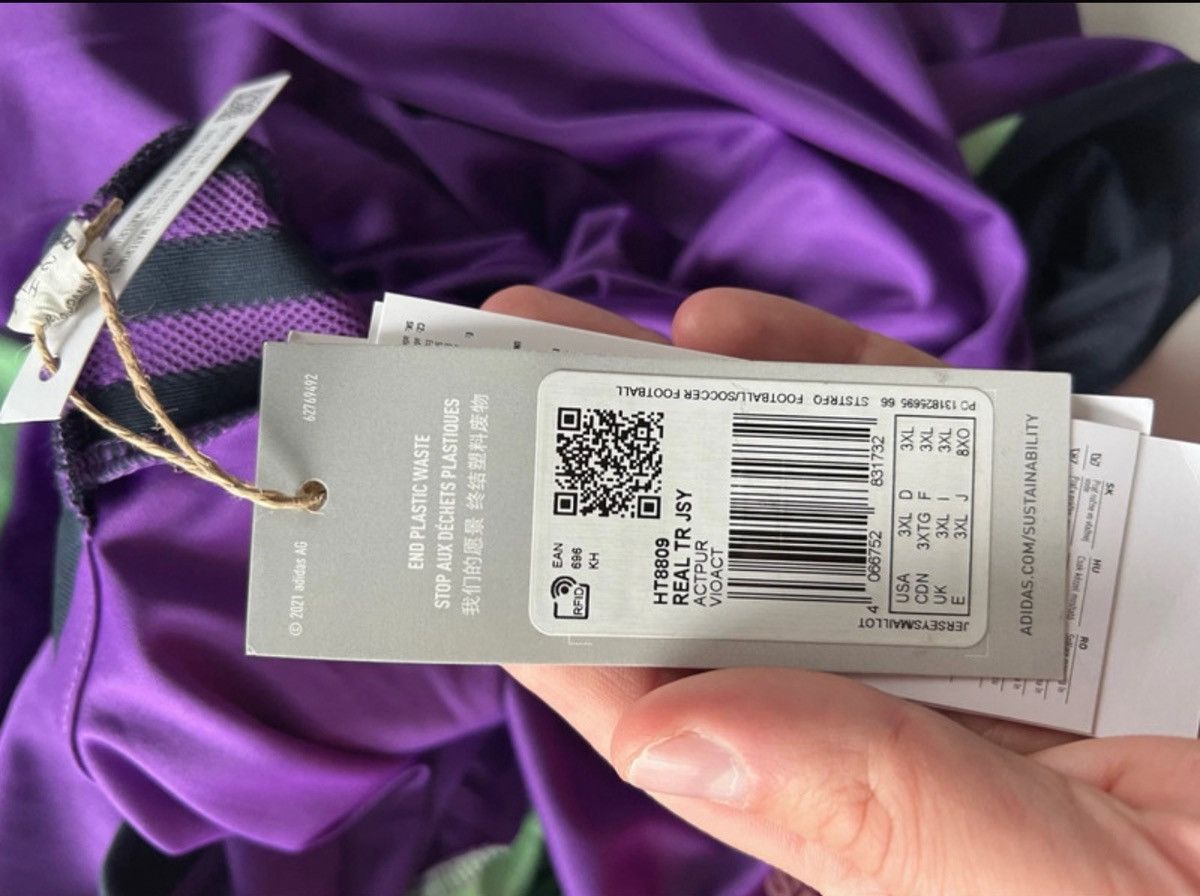 Adidas Adidas Real Madrid NEW football kit size 3XL season 2022/23 Size US XXL / EU 58 / 5 - 8 Thumbnail