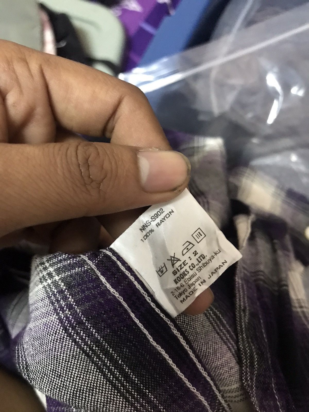 Number (N)ine Autjentic Number Nine Rayon Button Size US M / EU 48-50 / 2 - 4 Thumbnail