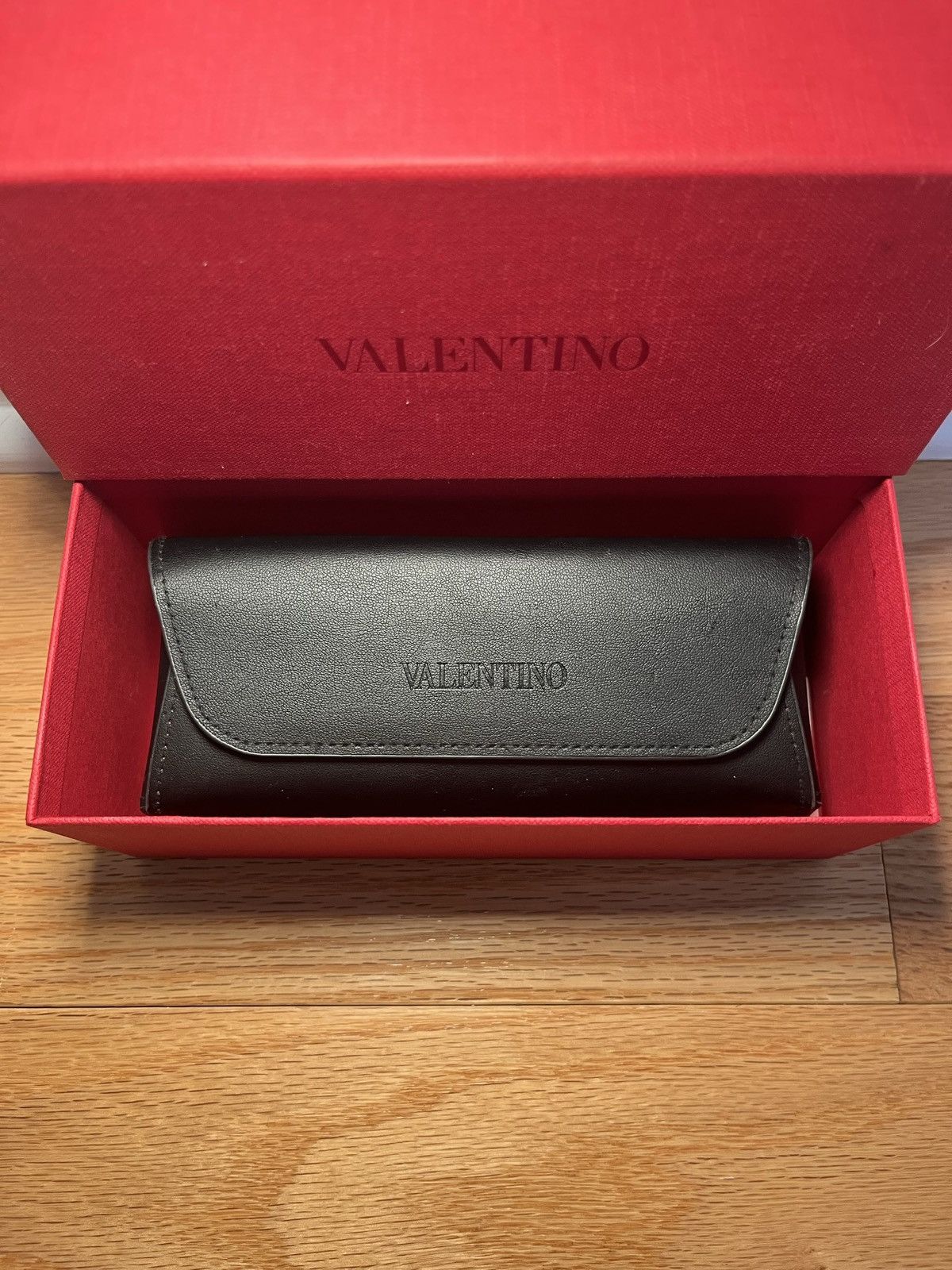 Valentino Valentino Square Sunglasses Luxottica Group Limited Edition Size ONE SIZE - 14 Thumbnail