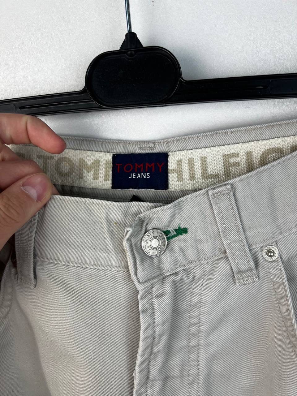 Tommy Hilfiger Tommy Jeans vintage cargo pants size 31/30 Size US 31 - 4 Thumbnail