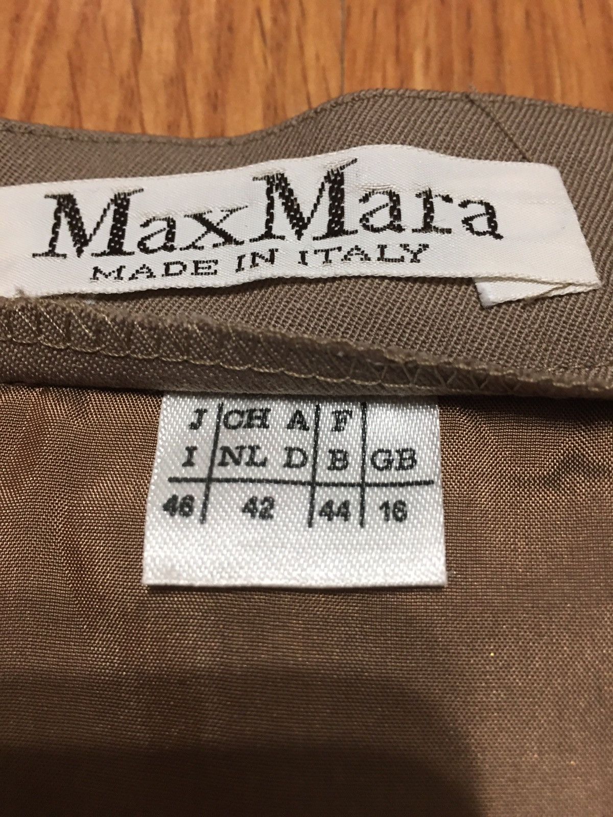 Max Mara Max Mara Beige Wool Blend Long Skirt UK16 EU42 Size 34" / US 12 / IT 48 - 10 Thumbnail
