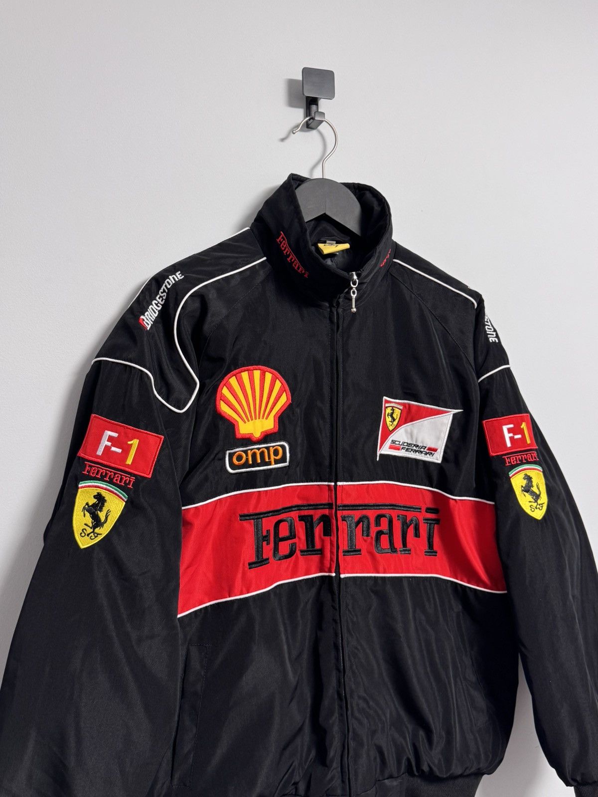 Ferrari Vintage Scuderia Ferrari F-1 Schumacher Racing Jacket Size US XL / EU 56 / 4 - 4 Thumbnail
