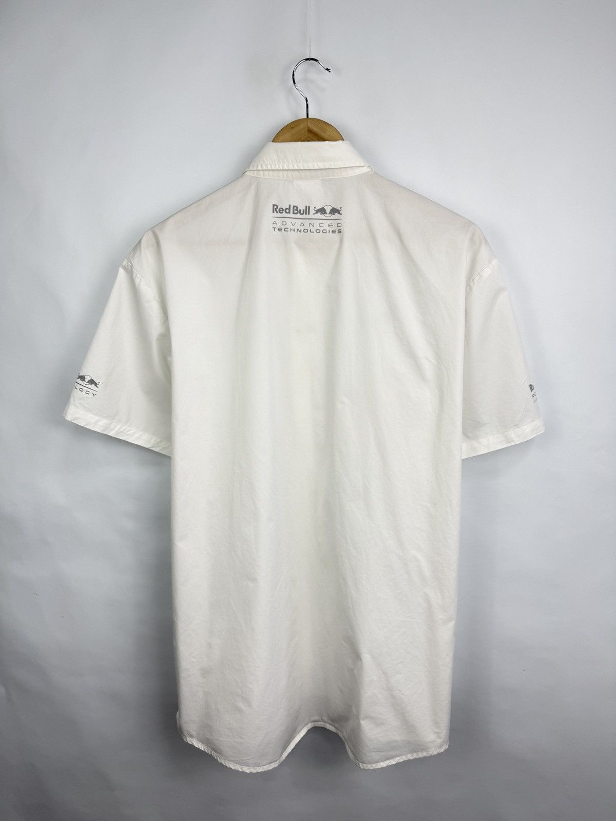 Red Bull 🇦🇹 Castore Oracle Red Bull Racing Team F1 Shirt Formula 1 Y2K Size US XL / EU 56 / 4 - 9 Thumbnail
