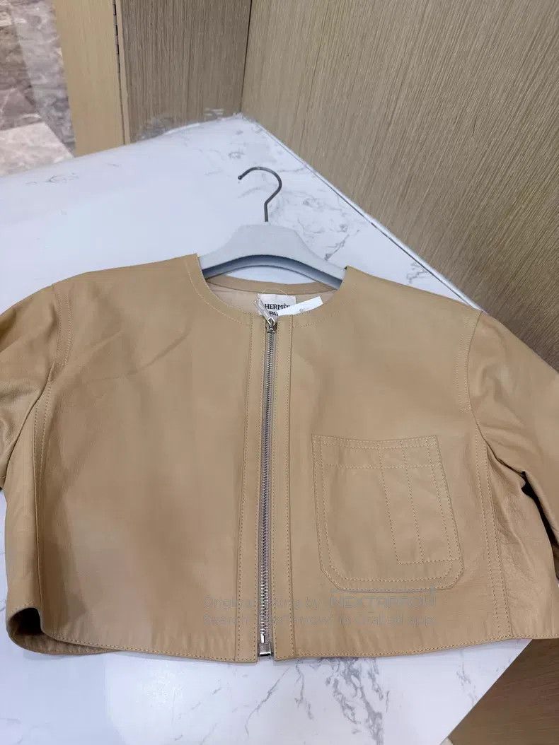Hermes Hermes Nude short sheepskin leather jacket Size XS / US 0-2 / IT 36-38 - 1 Thumbnail