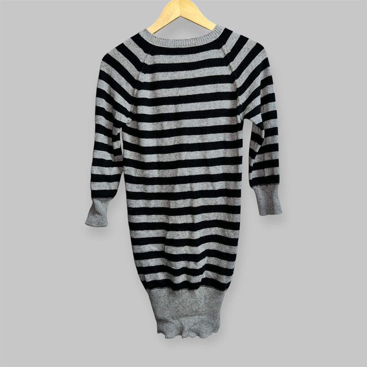 Fred Perry V Neck Pullover Striped Wool Jumper Size S / US 4 / IT 40 - 4 Thumbnail