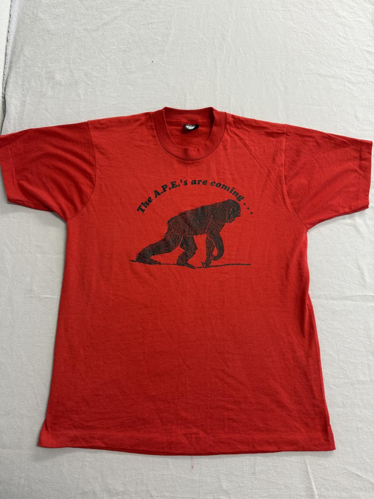 Other VTG The A.P.E.s Are Coming T-shirt Made in USA - L Size US L / EU 52-54 / 3 - 1 Thumbnail