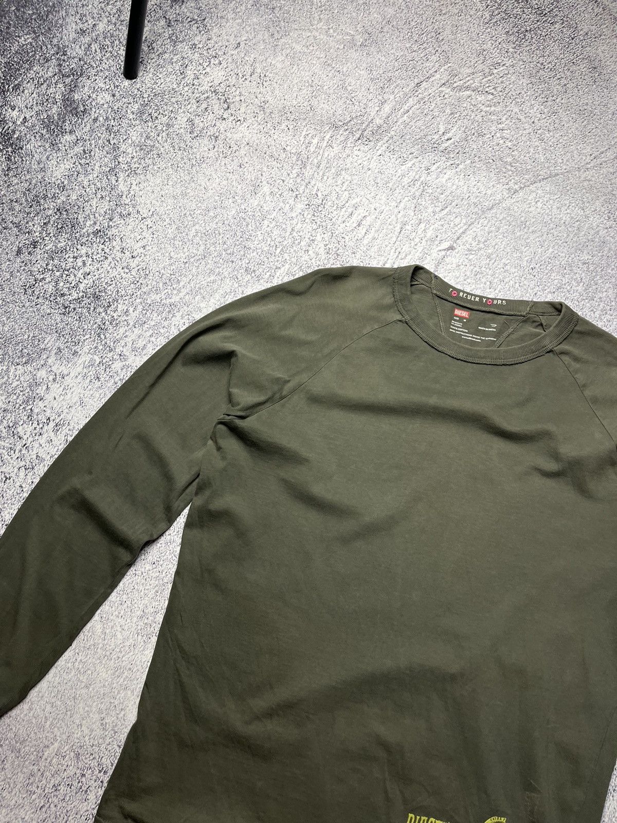 Diesel Vintage Avant Garde Diesel long Sleeve Big Logo size M Size US M / EU 48-50 / 2 - 6 Thumbnail