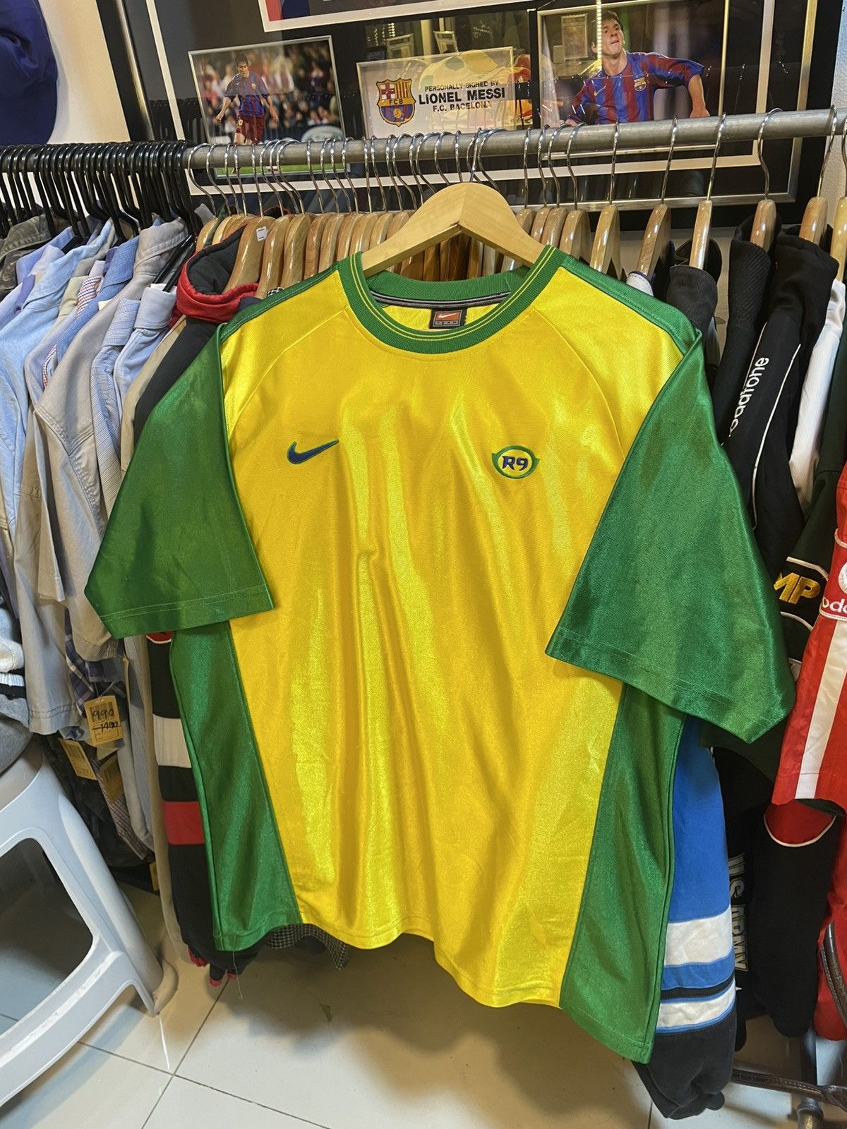 Nike Vintage Nike 90s R9 Jersey Size US L / EU 52-54 / 3 - 1 Thumbnail