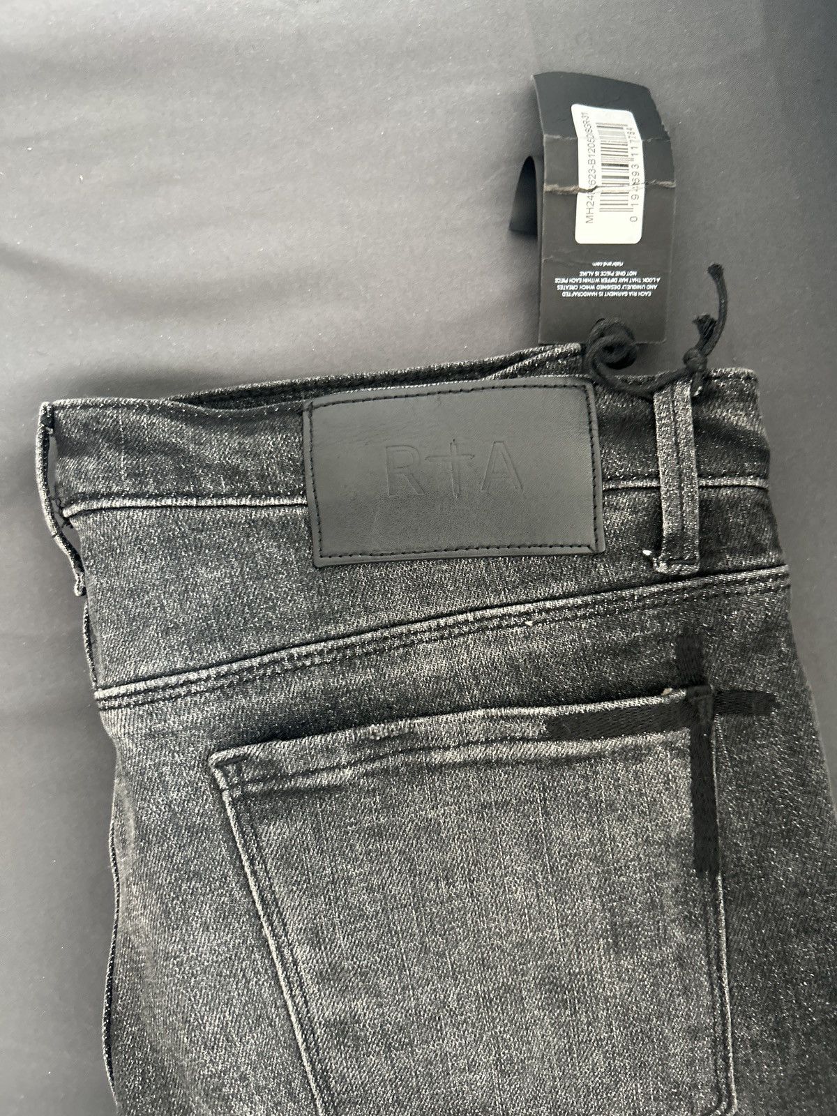 Rta BRYANT SKINNY JEAN | DISTRESSED GREY Size US 31 - 7 Thumbnail